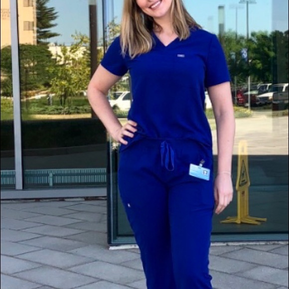 FIGS Catarina scrub top size M - deep royal blue - Picture 2 of 2